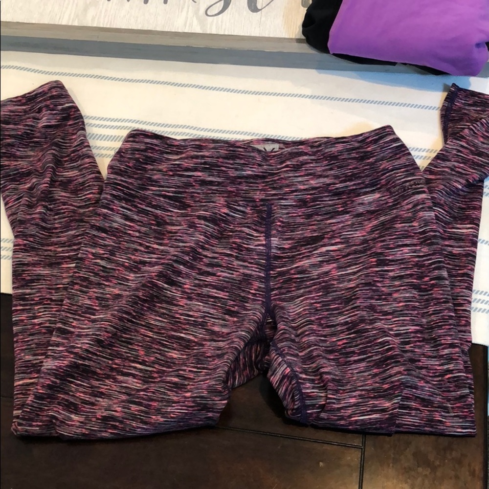 Purple pink pattern leggings